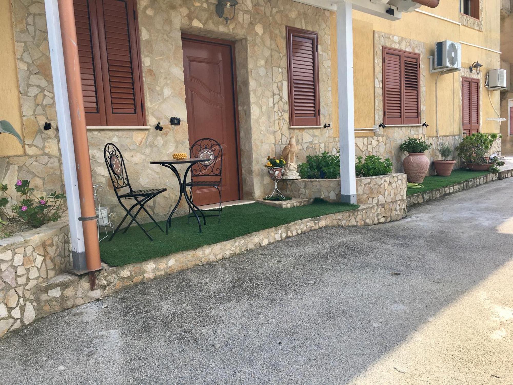 M'Arriposu B&B Realmonte Bagian luar foto